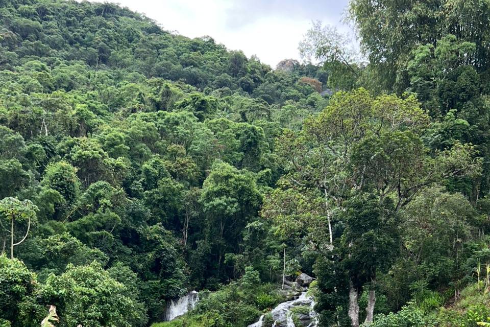 Cachoeira prox. casa