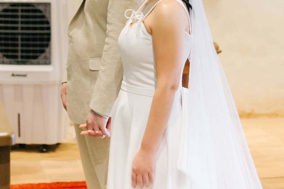 Casal no altar