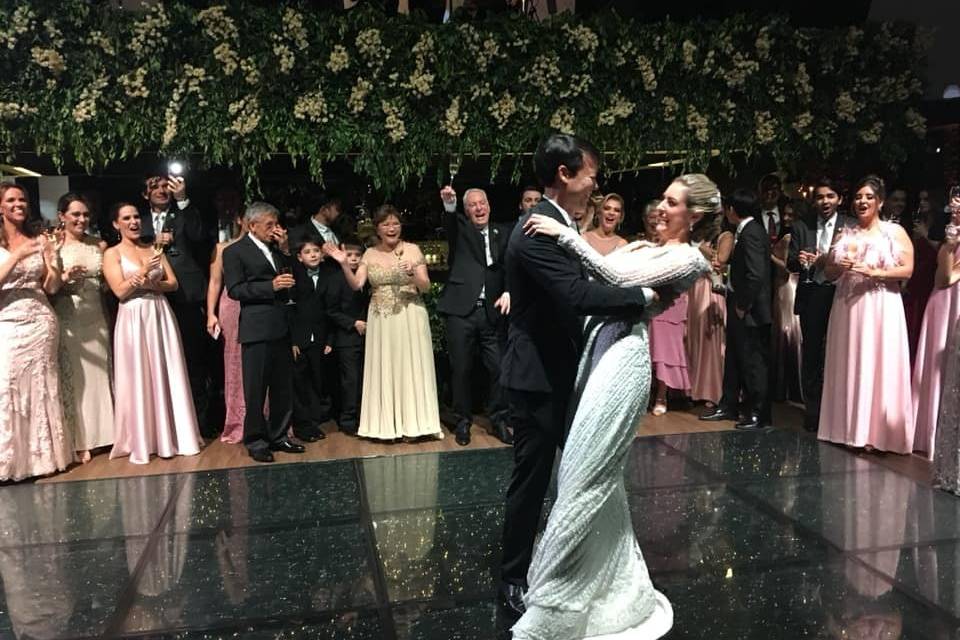 Dança noivos