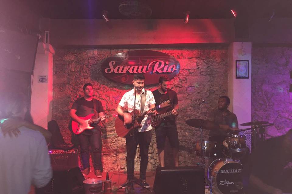 Ed Sena pocket show