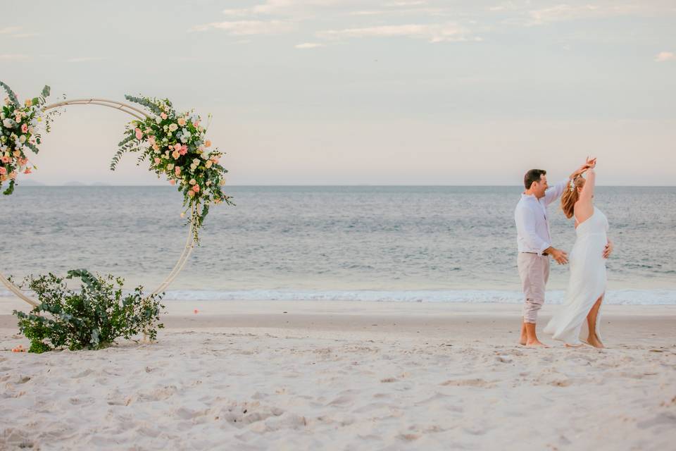 Casal dançando