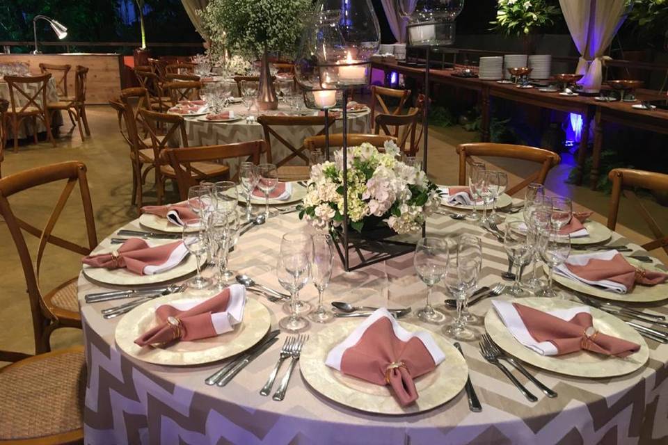 Rô Buquês e Decoração de Eventos