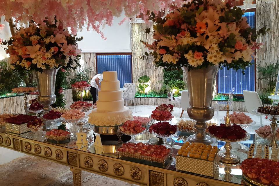 Rô Buquês e Decoração de Eventos