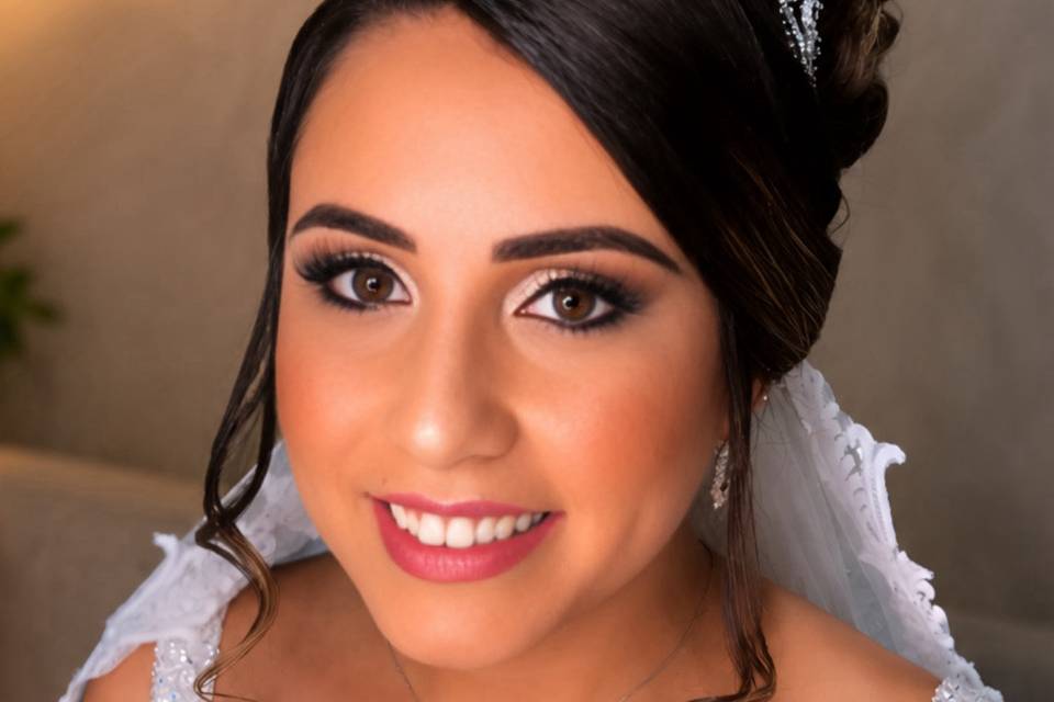 Paula Gomes Make Up