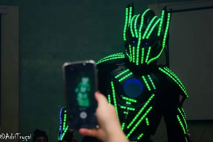 Mega Robô de Led