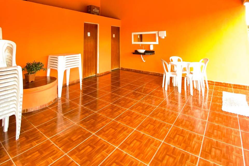 Espaço e mais espaço