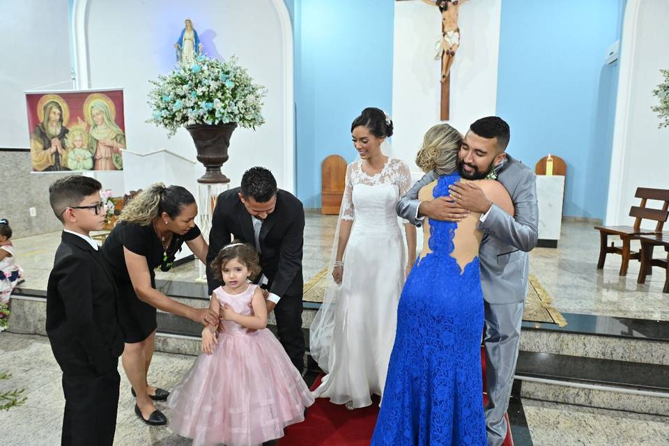 Organização das Fotos no Altar