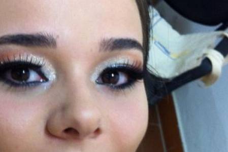 Olhos marcados