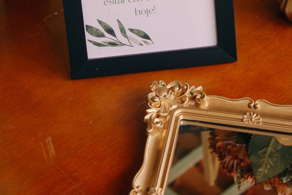 Quadro com frase personalizada