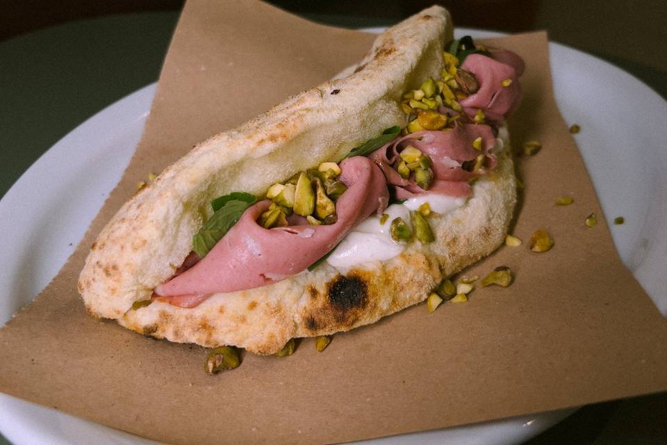 Panini mortadela