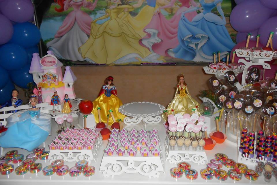 Mesa tema: As Princesas