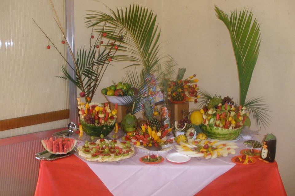 Mesa de frutas diversas