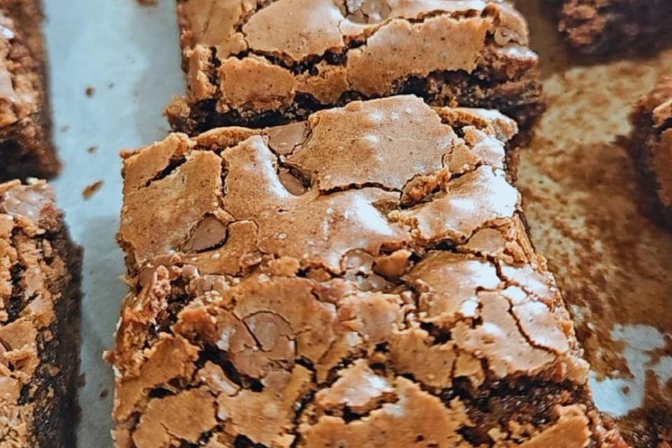 Brownie com gotas de chocolate