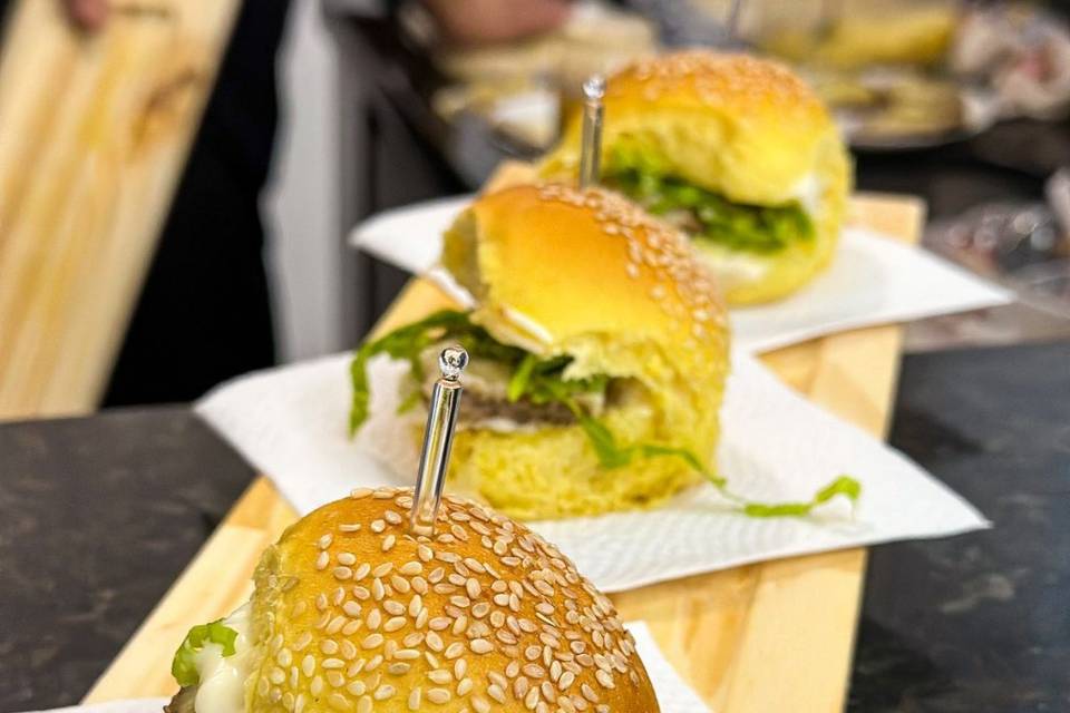 Mini burgers