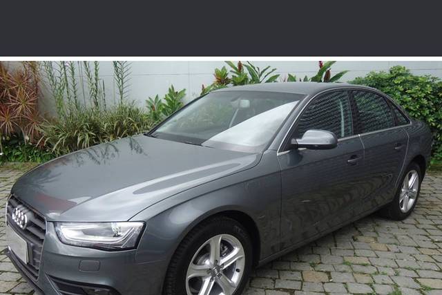 Audi A4 - 2015 - Cinza