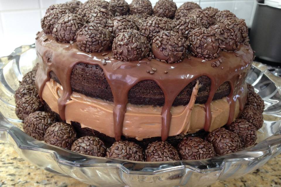 Naked Cakes