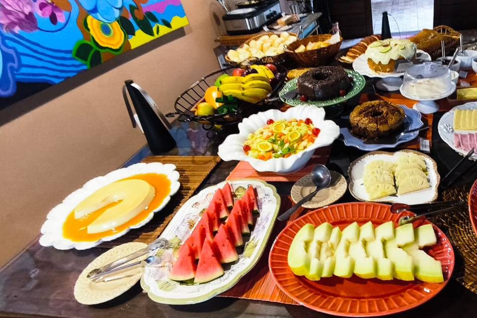 Café da manhã caprichado...