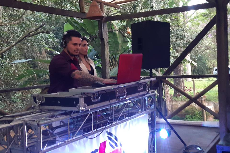 Som, Iluminação e dj