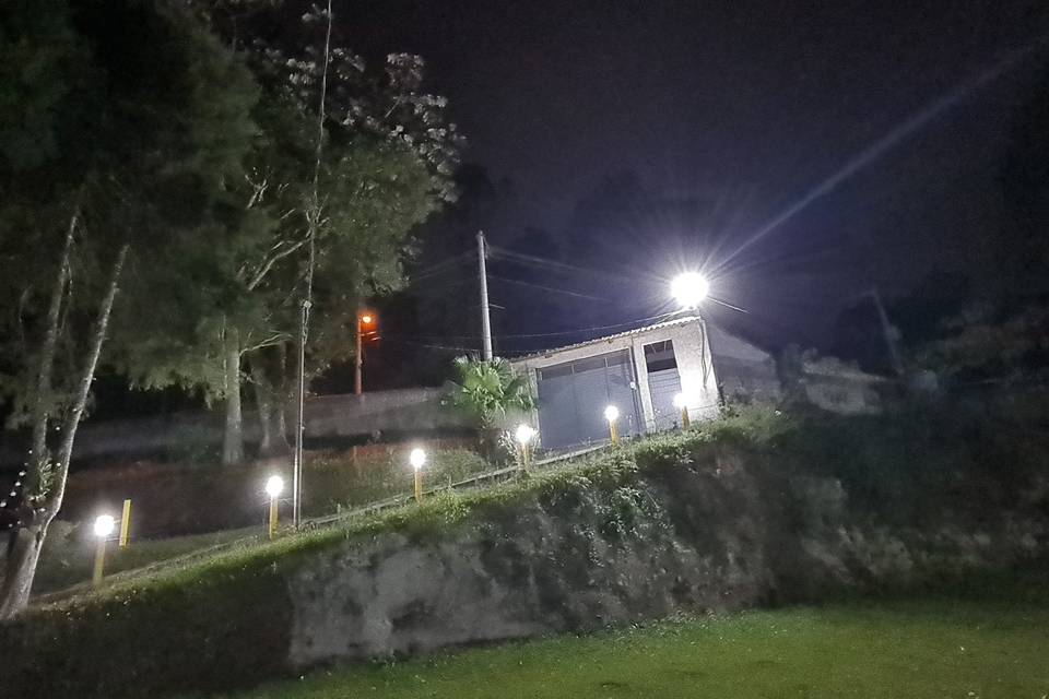 Cercado pela natureza