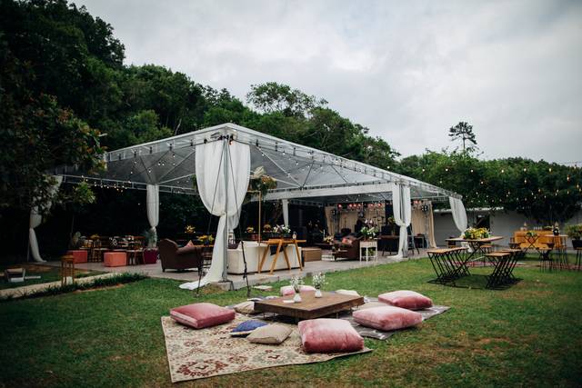 Conceitual com tenda? Temos!