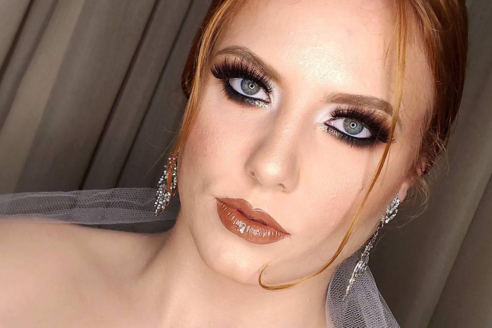 Vanessa Costa Makeup