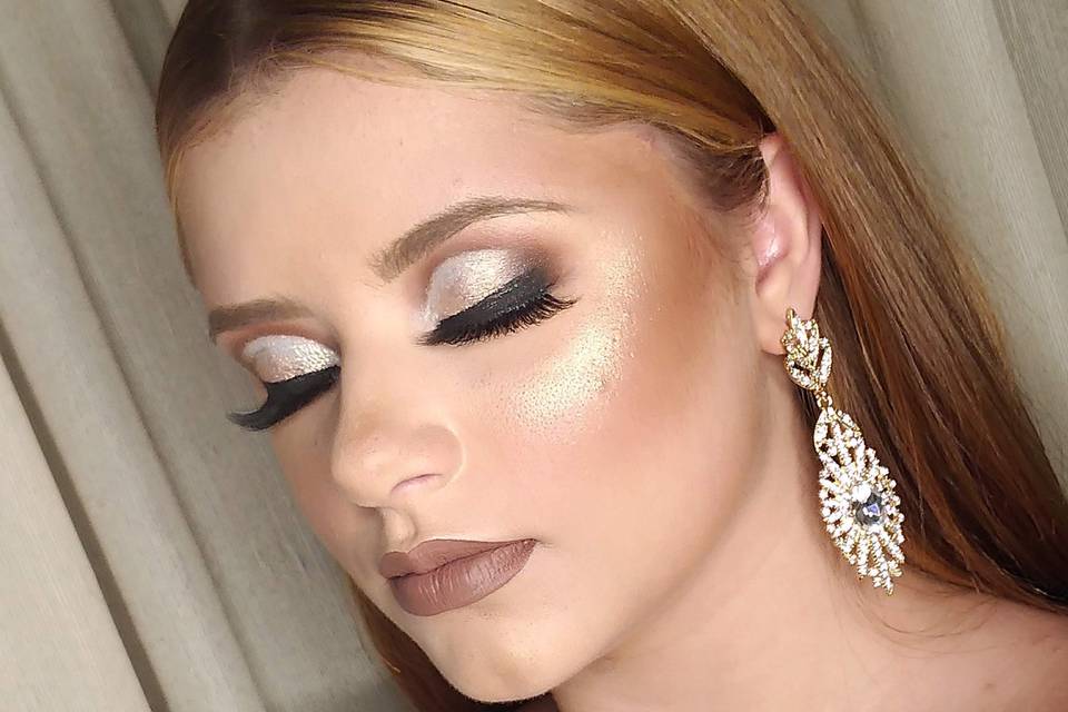 Vanessa Costa Makeup - Consulte disponibilidade e preços