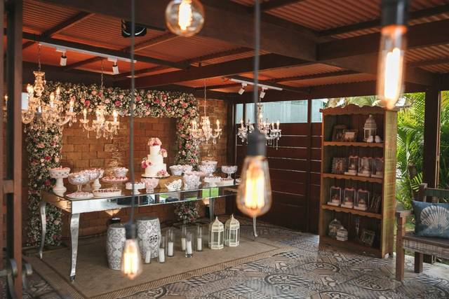 Cenário de bolo e doces