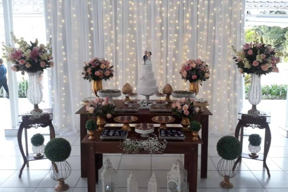 Todo romantismo possível!