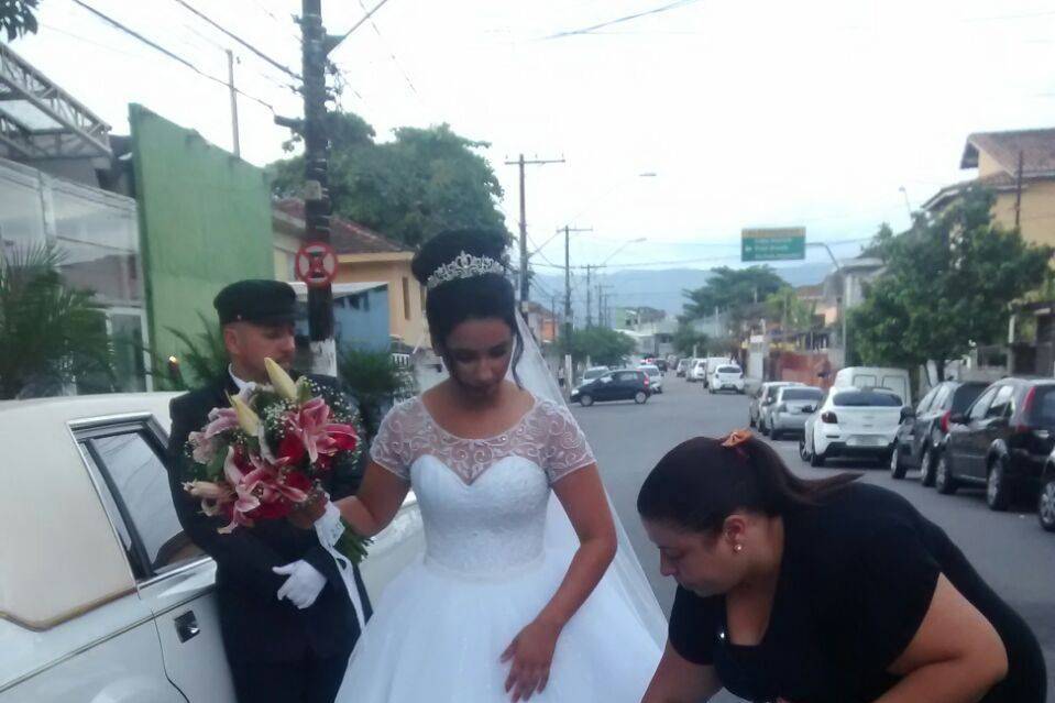 Ajeitando o vestido