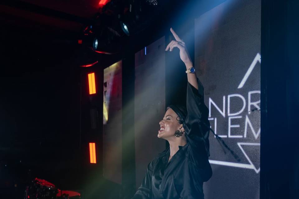 Dj Andressa Fleming