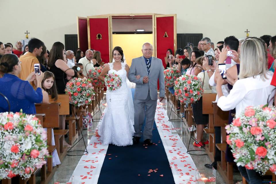 Entrando na Igreja com o Pai