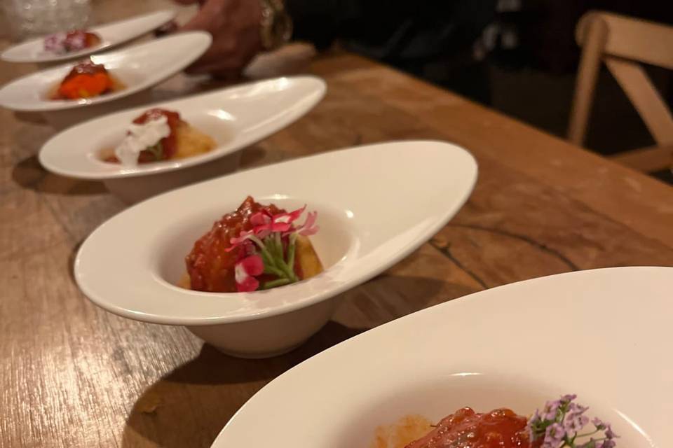 Arancini e pomodoro