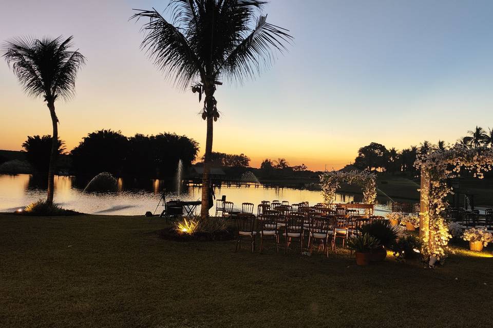 Casamento ao por do sol