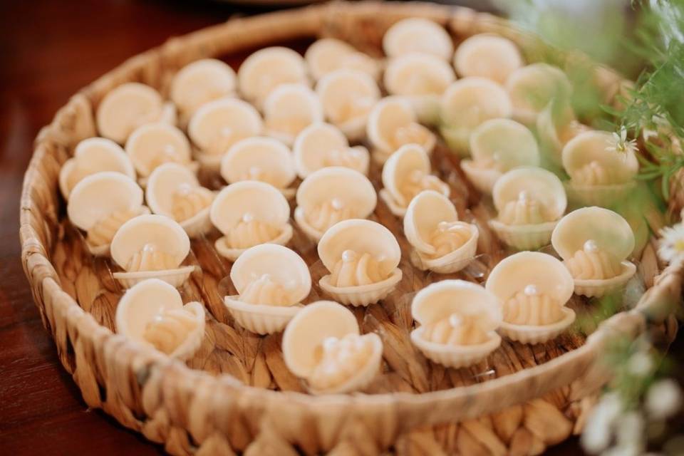 Conchinha de brigadeiro branco