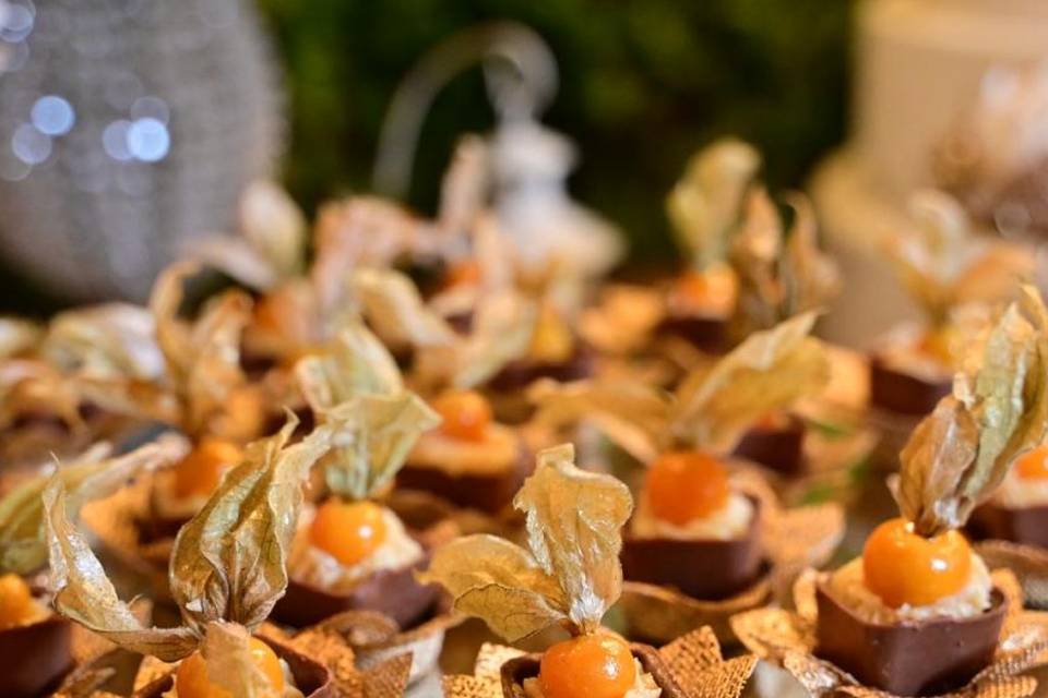Caixinha trufada de physalis