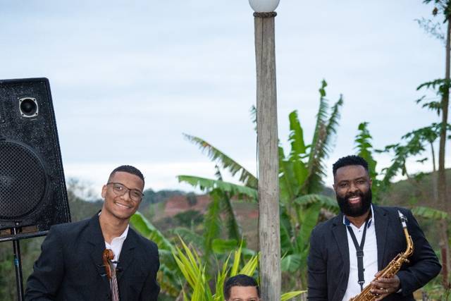 Violino, Taclado & Sax
