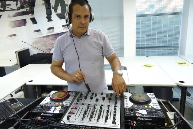 DJCECEL