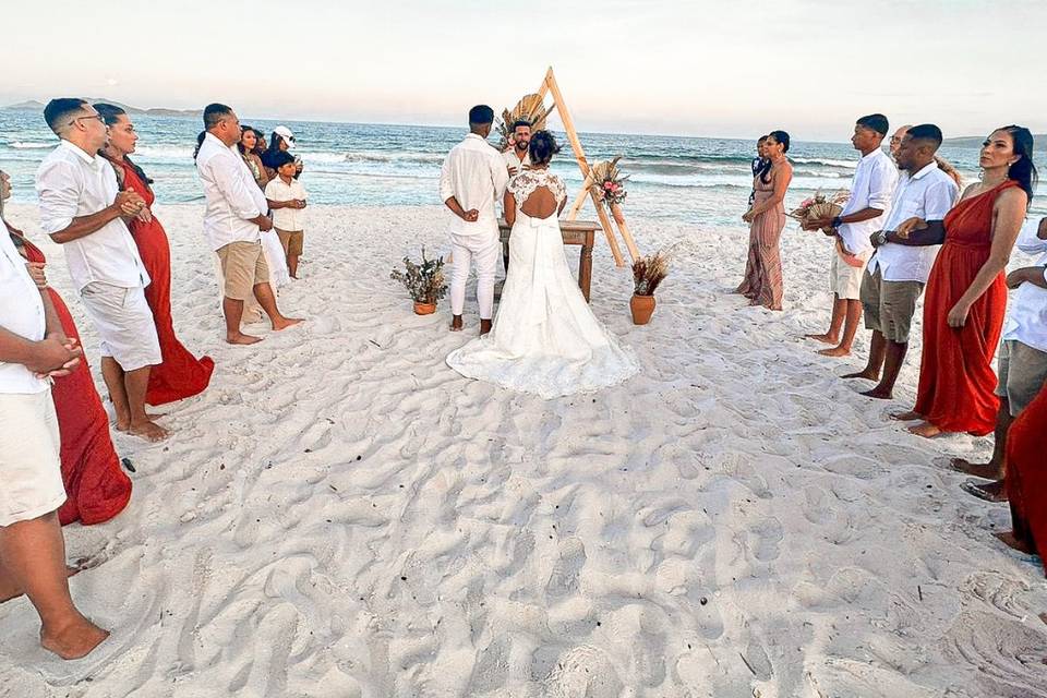 Célebre o amor na praia