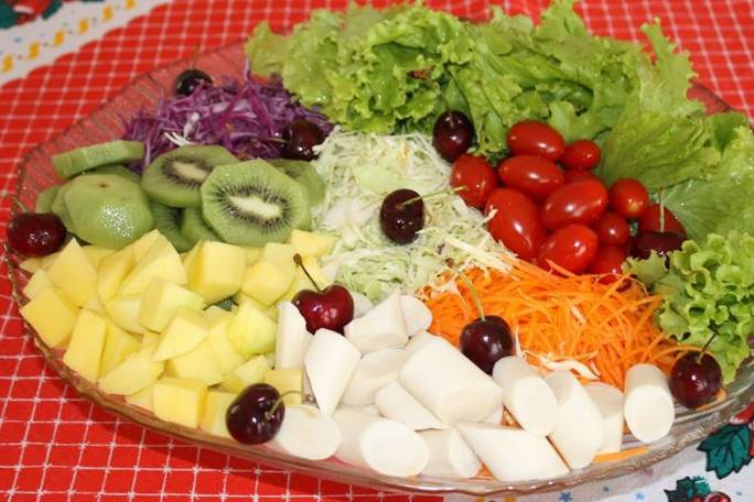 Salada de frutas e hortaliças