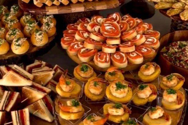 Mesa do buffet