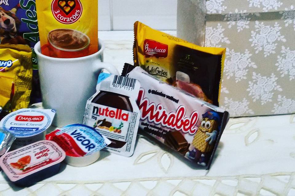 Caixa de cafe da manha