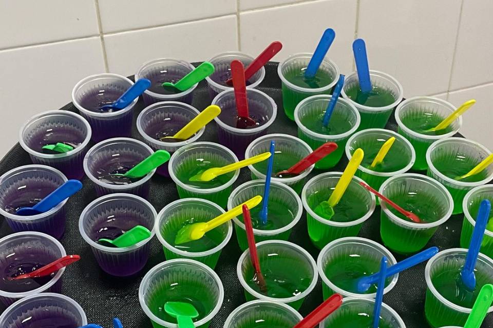 Bolo de corte buffet infantil