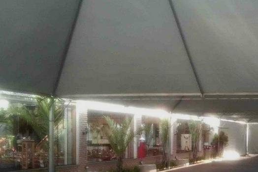 Tenda 10x10 com piso