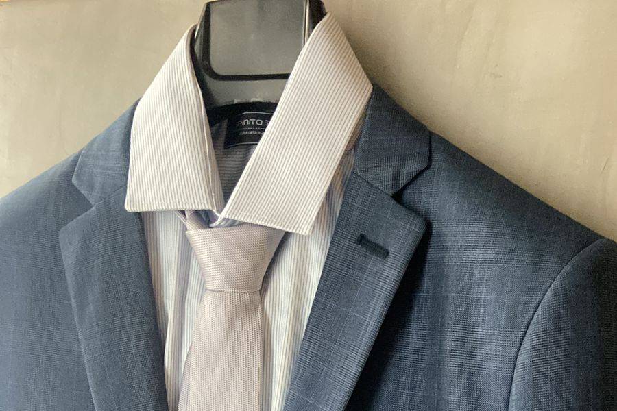 TRAJE
