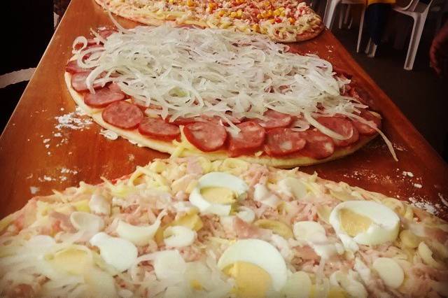 Mais de vinte sabores de pizzas