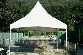 Tenda 4x4 modelo chapéu de bruxa