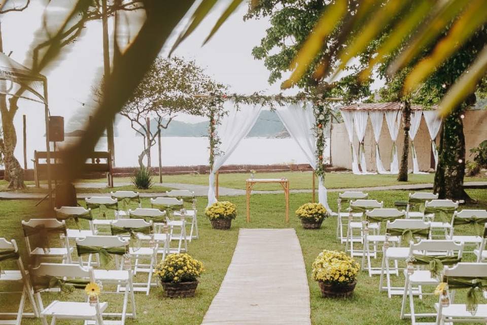 Praia e casamento