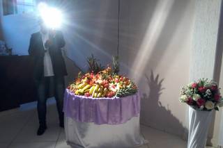 Bia Noivas Decorações e Buffet