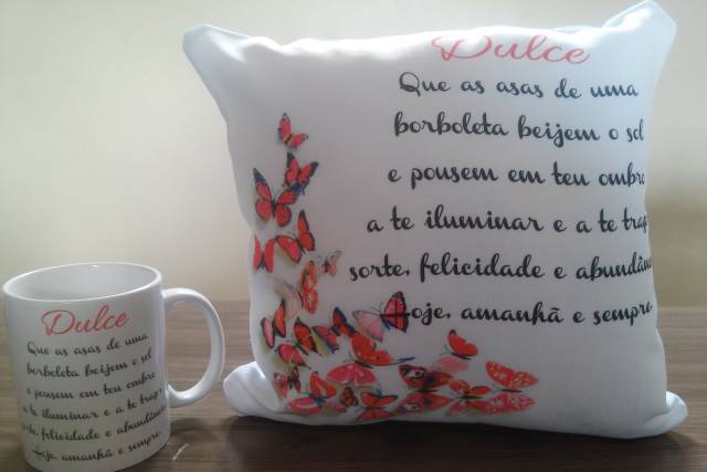 Caneca e almofada personalizad