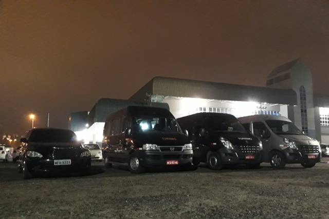 Frota de vans e Carros novos